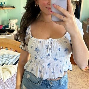 h&m white floral top